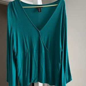 Wrangler Green Asymmetrical Long Sleeve Blouse